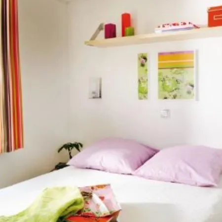 Parque de Campismo Mobil-home Confortable Avec Terrasse à - Api-1-52-286 *