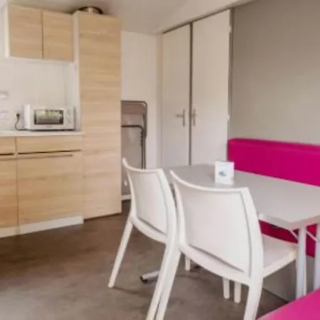 Mobil-home Confortable Avec Terrasse A - Api-1-52-286 Campingplads Royan