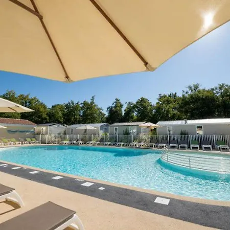 Campingplads Mobil-home Confortable Avec Terrasse A - Api-1-52-286 *